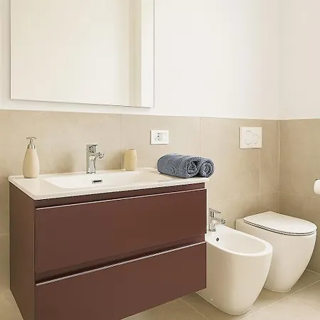 Διαμέρισμα Homeparini - Center